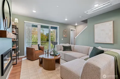 14424 Madison Way Lynnwood WA 98087