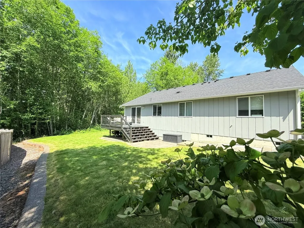 225 Vine Lane Elma WA 98541