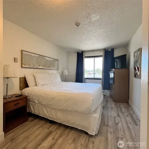304 14th Street NW Long Beach WA 98631