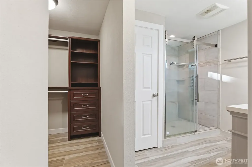 12817 Kapowsin Highlands Drive E Graham WA 98338