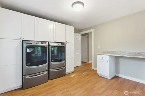 12817 Kapowsin Highlands Drive E Graham WA 98338