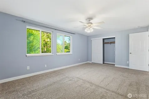 12817 Kapowsin Highlands Drive E Graham WA 98338