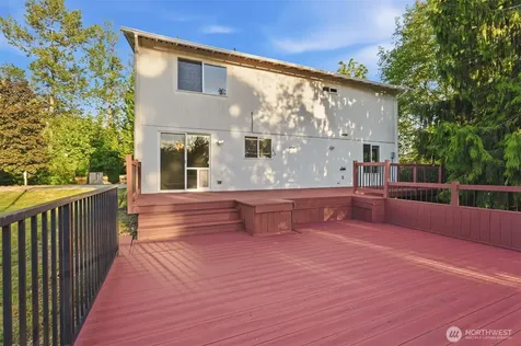 12817 Kapowsin Highlands Drive E Graham WA 98338
