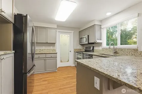 12817 Kapowsin Highlands Drive E Graham WA 98338