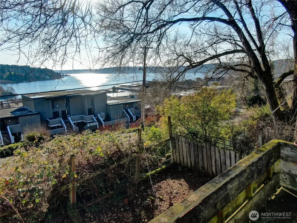6330 NE 181st Street Kenmore WA 98028