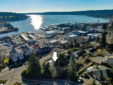 6330 NE 181st Street Kenmore WA 98028