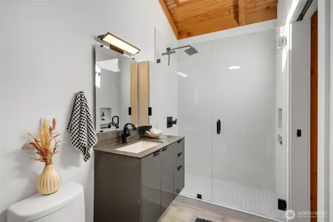 2770 Westlake Avenue N Seattle WA 98109
