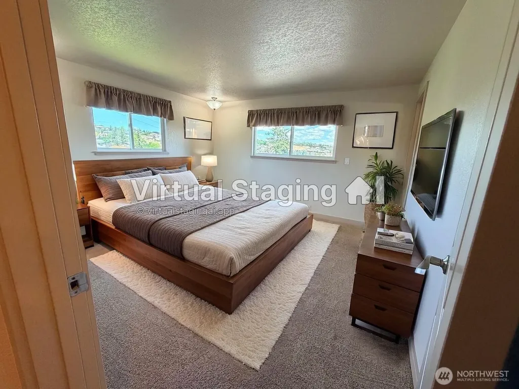 7909 Englewood Crest Drive Yakima WA 98908