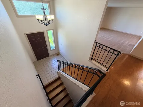 7909 Englewood Crest Drive Yakima WA 98908