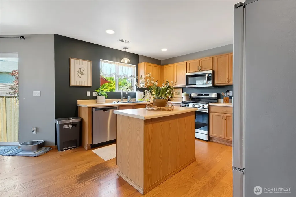 20304 51st Avenue E Spanaway WA 98387