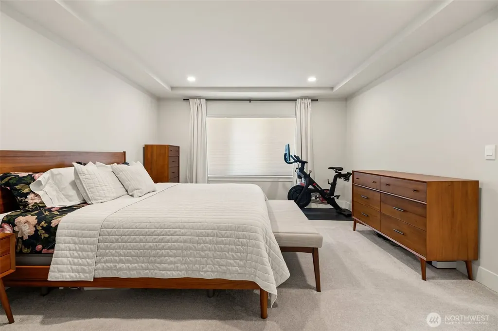 18804 14th Place W Lynnwood WA 98037