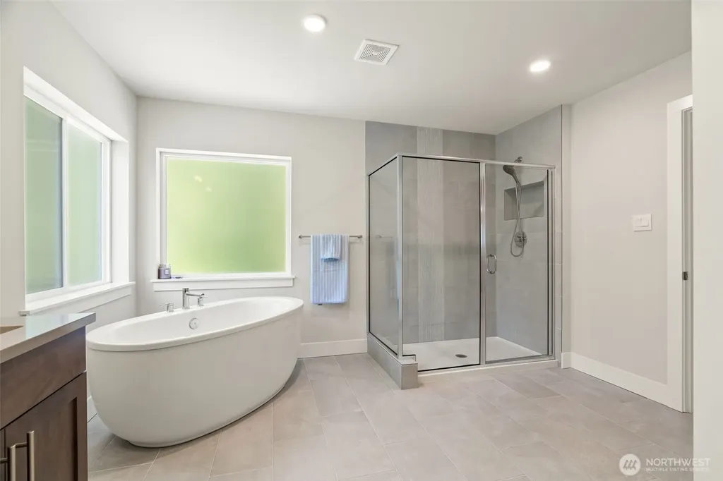 18804 14th Place W Lynnwood WA 98037