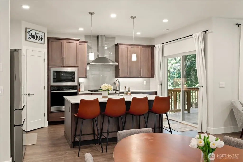 18804 14th Place W Lynnwood WA 98037