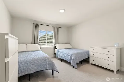 18804 14th Place W Lynnwood WA 98037