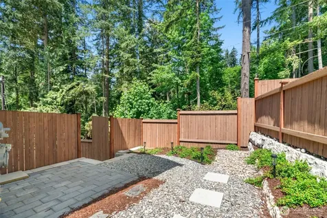 18804 14th Place W Lynnwood WA 98037