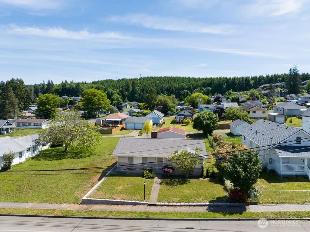 412 S 3rd Street Mccleary WA 98557