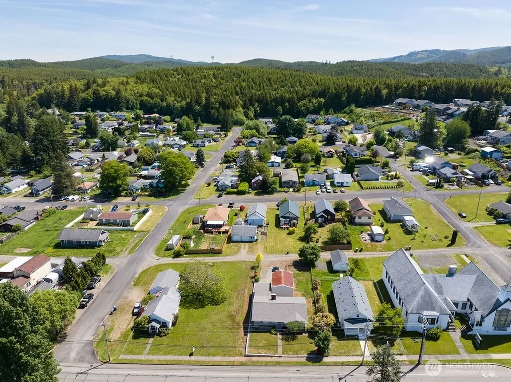 412 S 3rd Street Mccleary WA 98557