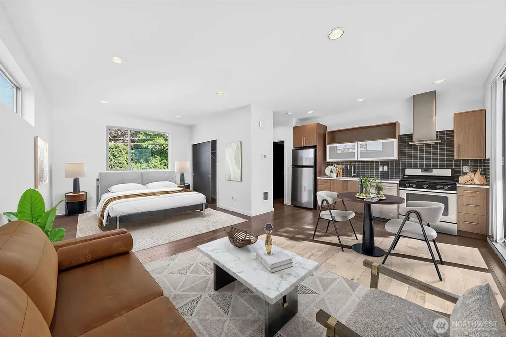 6320 36th Avenue SW Seattle WA 98126