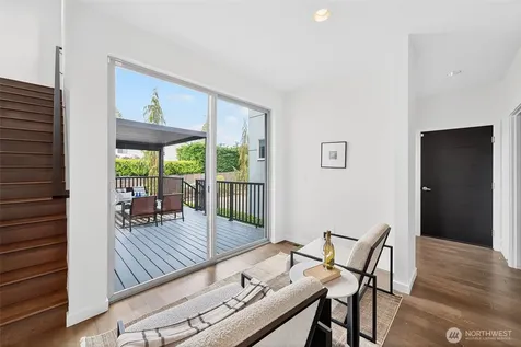 6320 36th Avenue SW Seattle WA 98126
