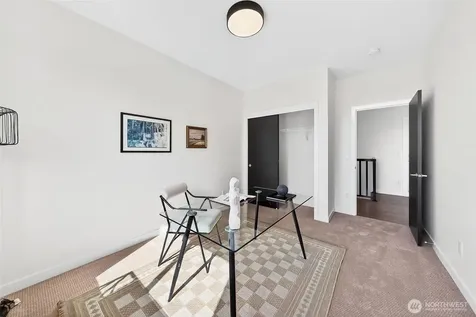 6320 36th Avenue SW Seattle WA 98126