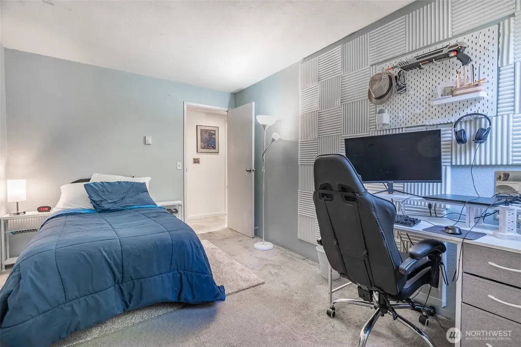 17515 151st Avenue SE Renton WA 98058