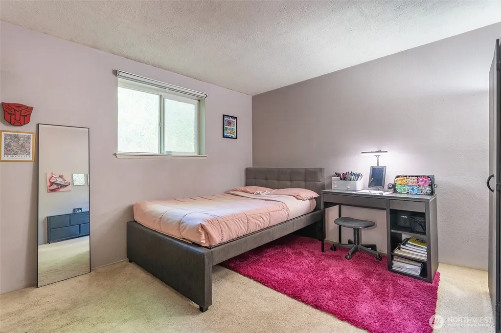 17515 151st Avenue SE Renton WA 98058