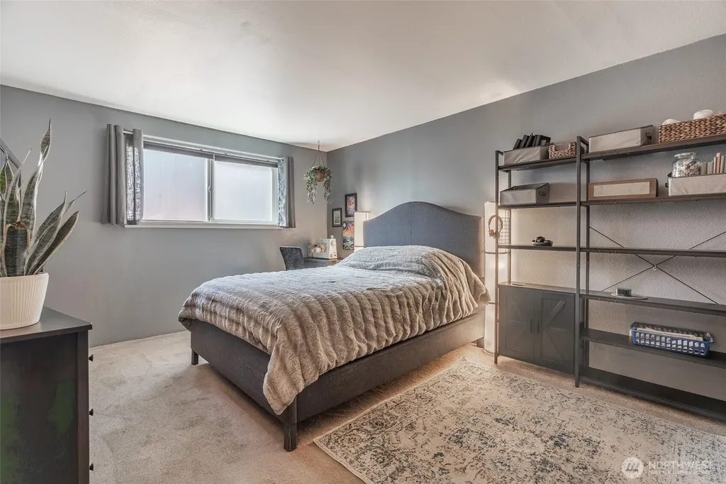 17515 151st Avenue SE Renton WA 98058