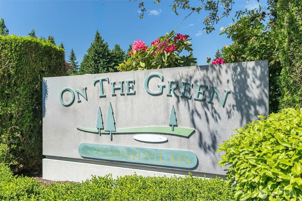 17515 151st Avenue SE Renton WA 98058