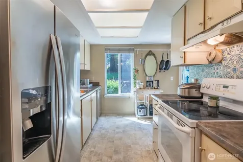 17515 151st Avenue SE Renton WA 98058