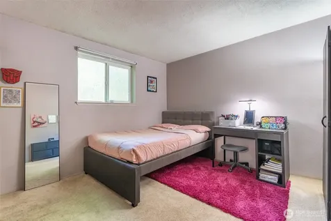 17515 151st Avenue SE Renton WA 98058