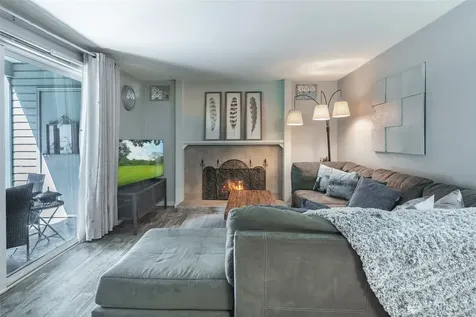 17515 151st Avenue SE Renton WA 98058