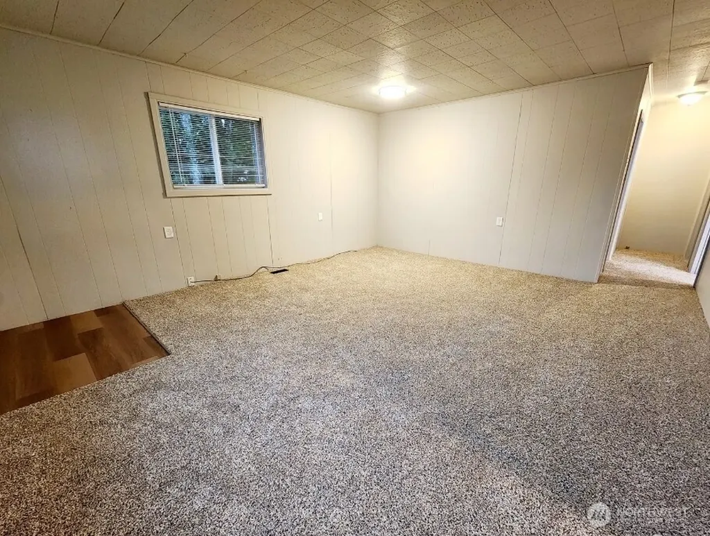 906 W Anderson Street Elma WA 98541