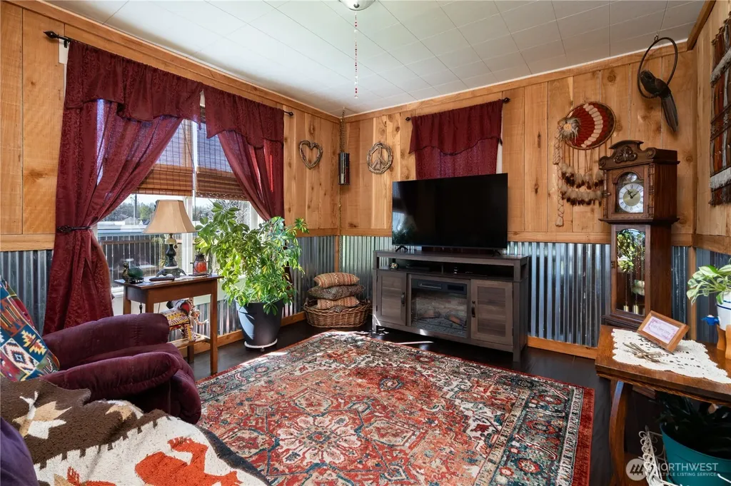 18447 W Lincoln Street Mount Vernon WA 98273