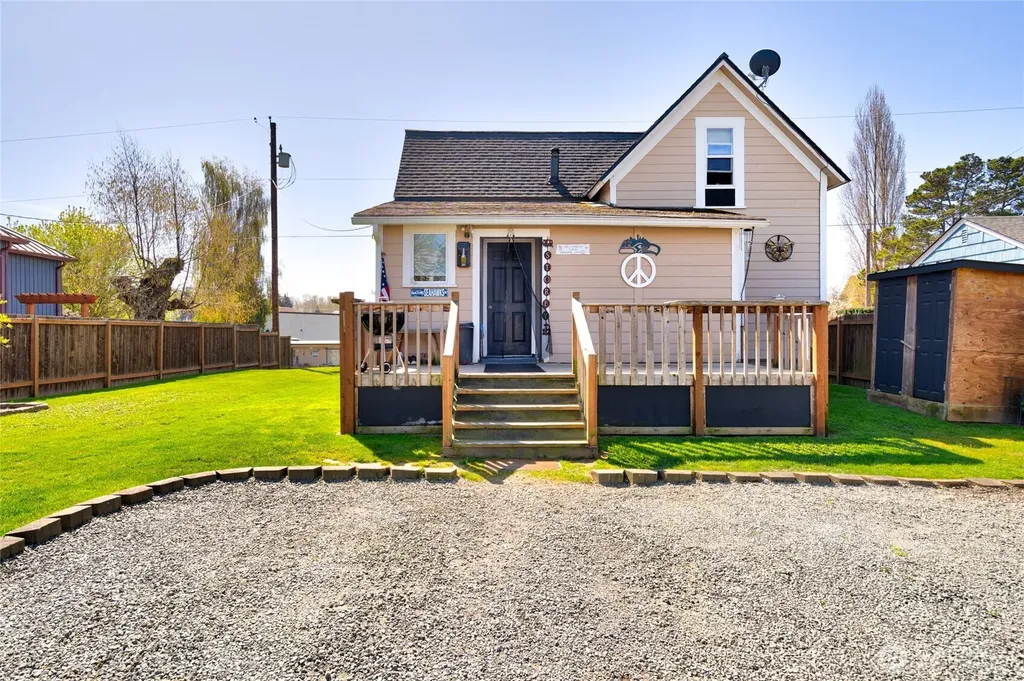 18447 W Lincoln Street Mount Vernon WA 98273