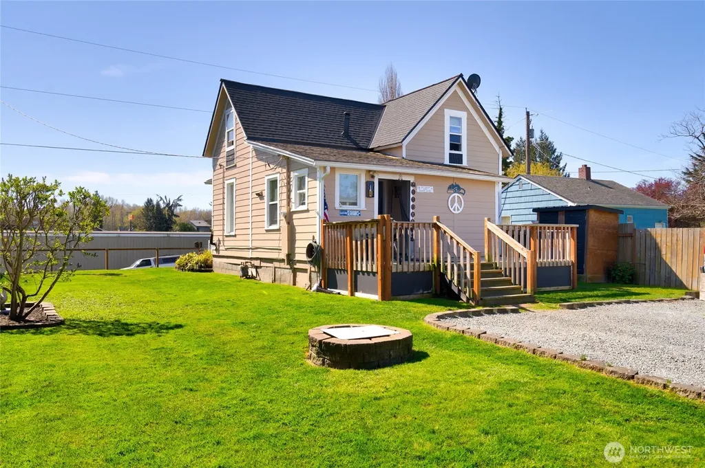 18447 W Lincoln Street Mount Vernon WA 98273
