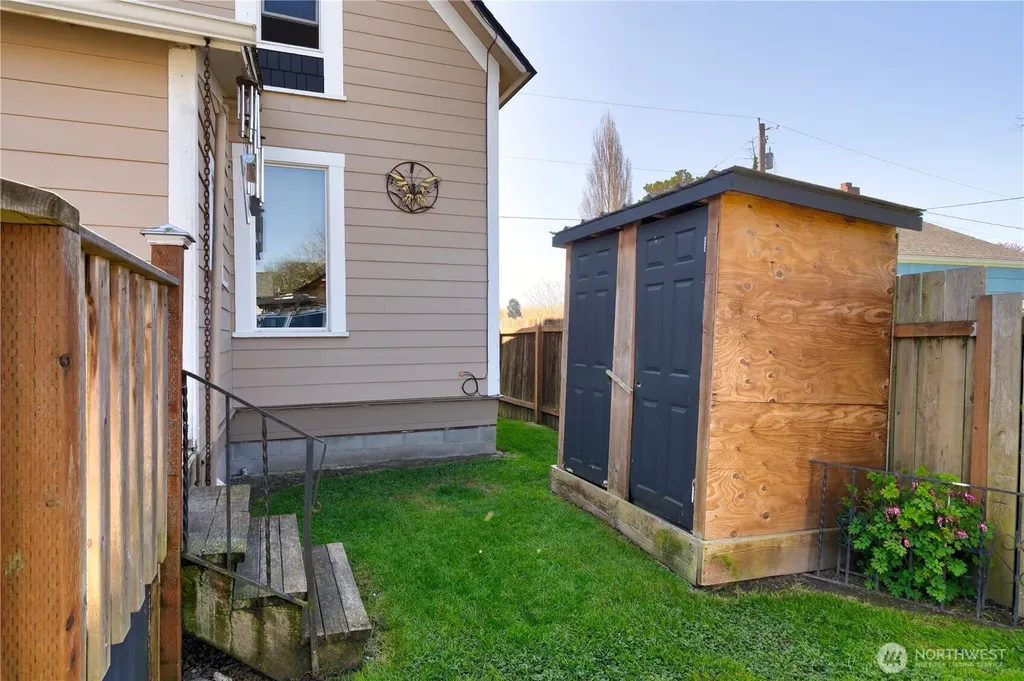 18447 W Lincoln Street Mount Vernon WA 98273