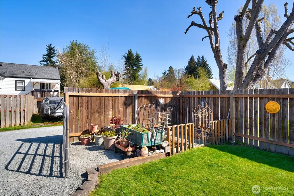 18447 W Lincoln Street Mount Vernon WA 98273