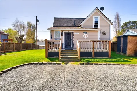 18447 W Lincoln Street Mount Vernon WA 98273