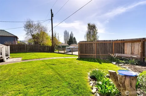 18447 W Lincoln Street Mount Vernon WA 98273