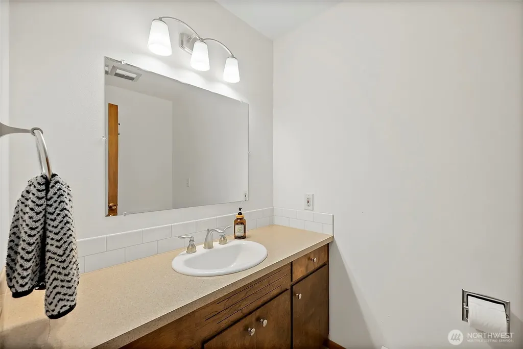 1822 Lakemoor Place SW Olympia WA 98512