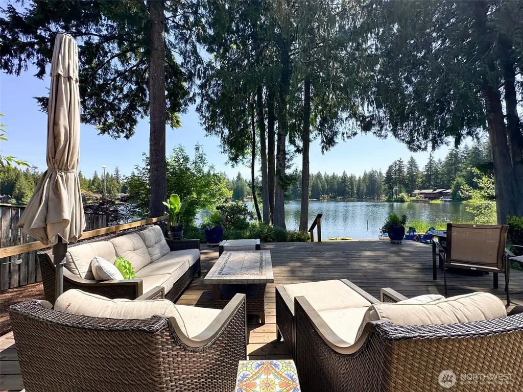 1822 Lakemoor Place SW Olympia WA 98512
