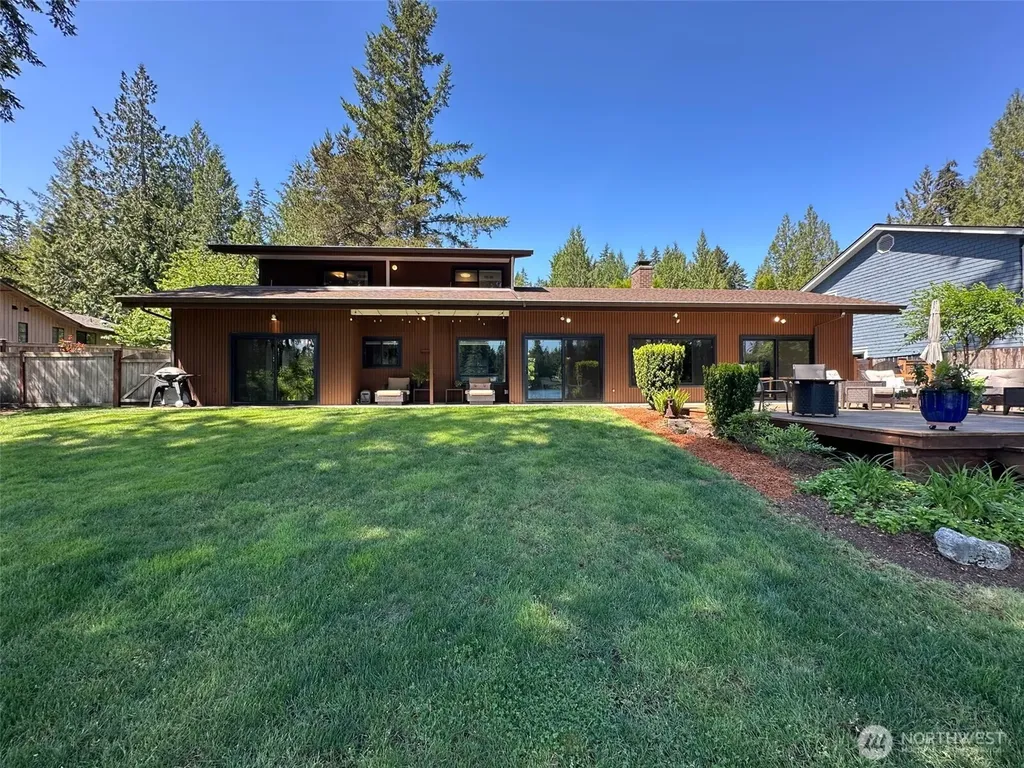 1822 Lakemoor Place SW Olympia WA 98512