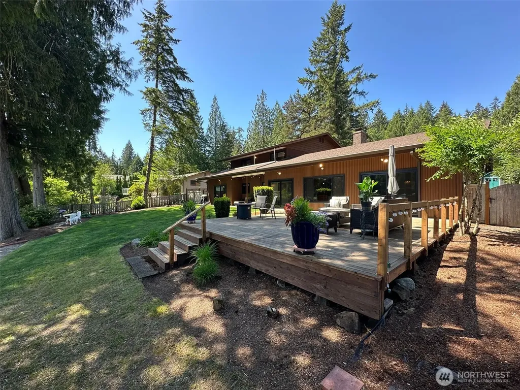 1822 Lakemoor Place SW Olympia WA 98512
