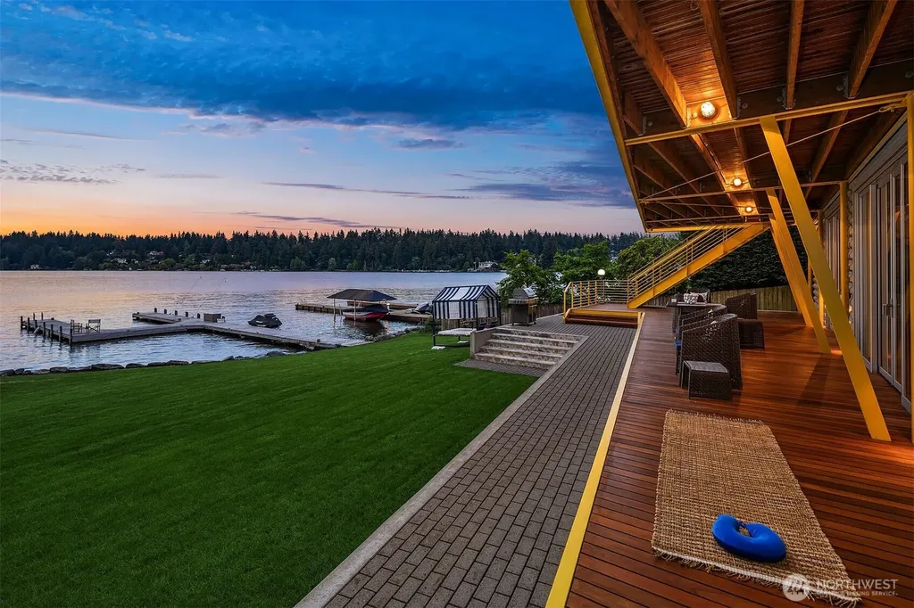 Mercer Island WA 98040