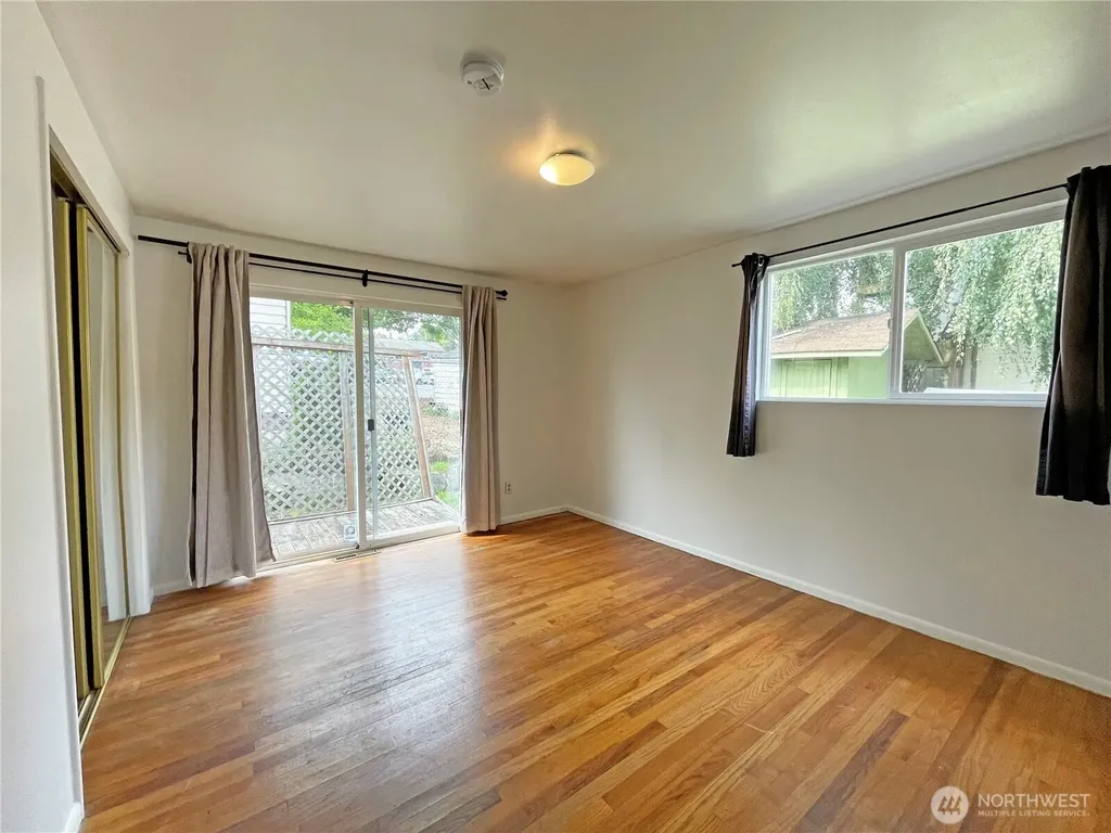 1706 NE 82nd Street Seattle WA 98115