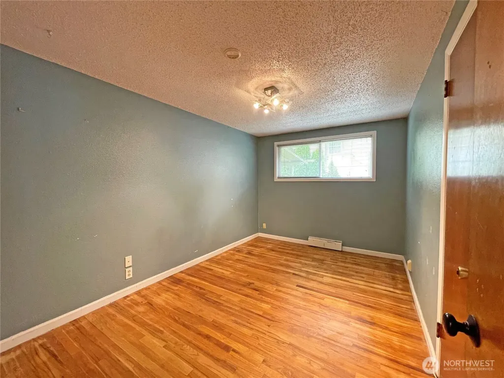 1706 NE 82nd Street Seattle WA 98115
