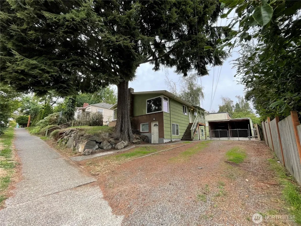 1706 NE 82nd Street Seattle WA 98115