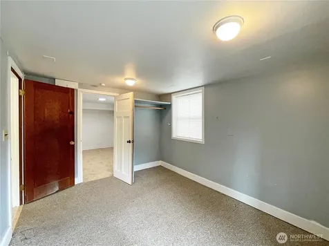 1706 NE 82nd Street Seattle WA 98115