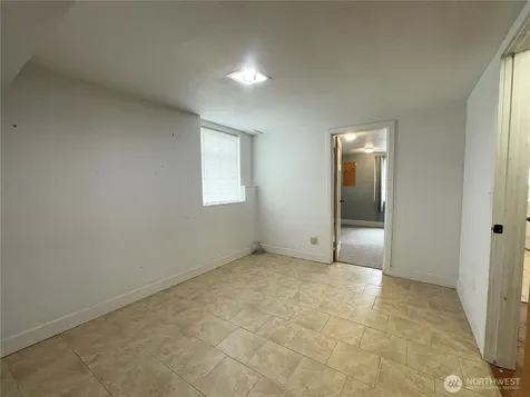 1706 NE 82nd Street Seattle WA 98115