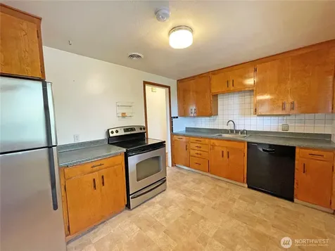 1706 NE 82nd Street Seattle WA 98115